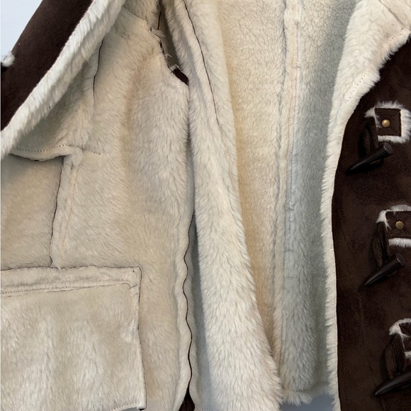 Brown Shearling Women's Jacket - Picture 8 of 8